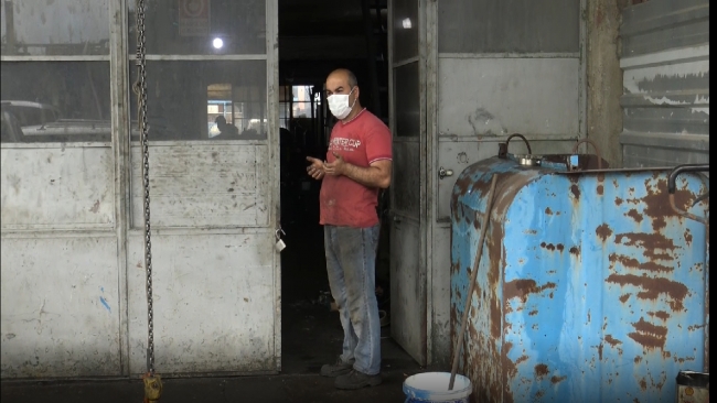 Sanayi esnafı 17 gün sonra işyerlerini dualarla açtı